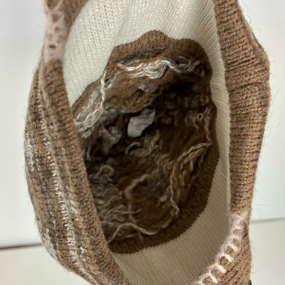 Brown wool chullo toque - Picture 6 of 7